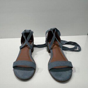 "Make every step a statement—these beautiful sandals perfect for summer